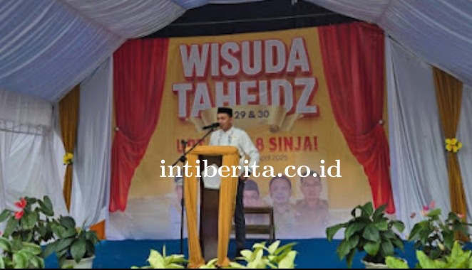 Arifuddin Anggota DPRD Sinjai : Program Tahfiz Quran UPT SMAN 8 Sinjai Patut Jadi Telandani 